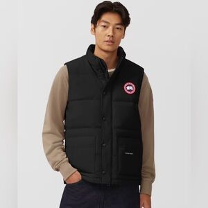 Canada Goose Freestyle Crew Medium Black Padded Vest - like NEW